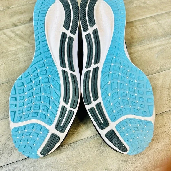 Nike Air Zoom Pegasus 38 Black Metallic Silver Men Running Shoes Size 11.5 - Picture 7 of 7